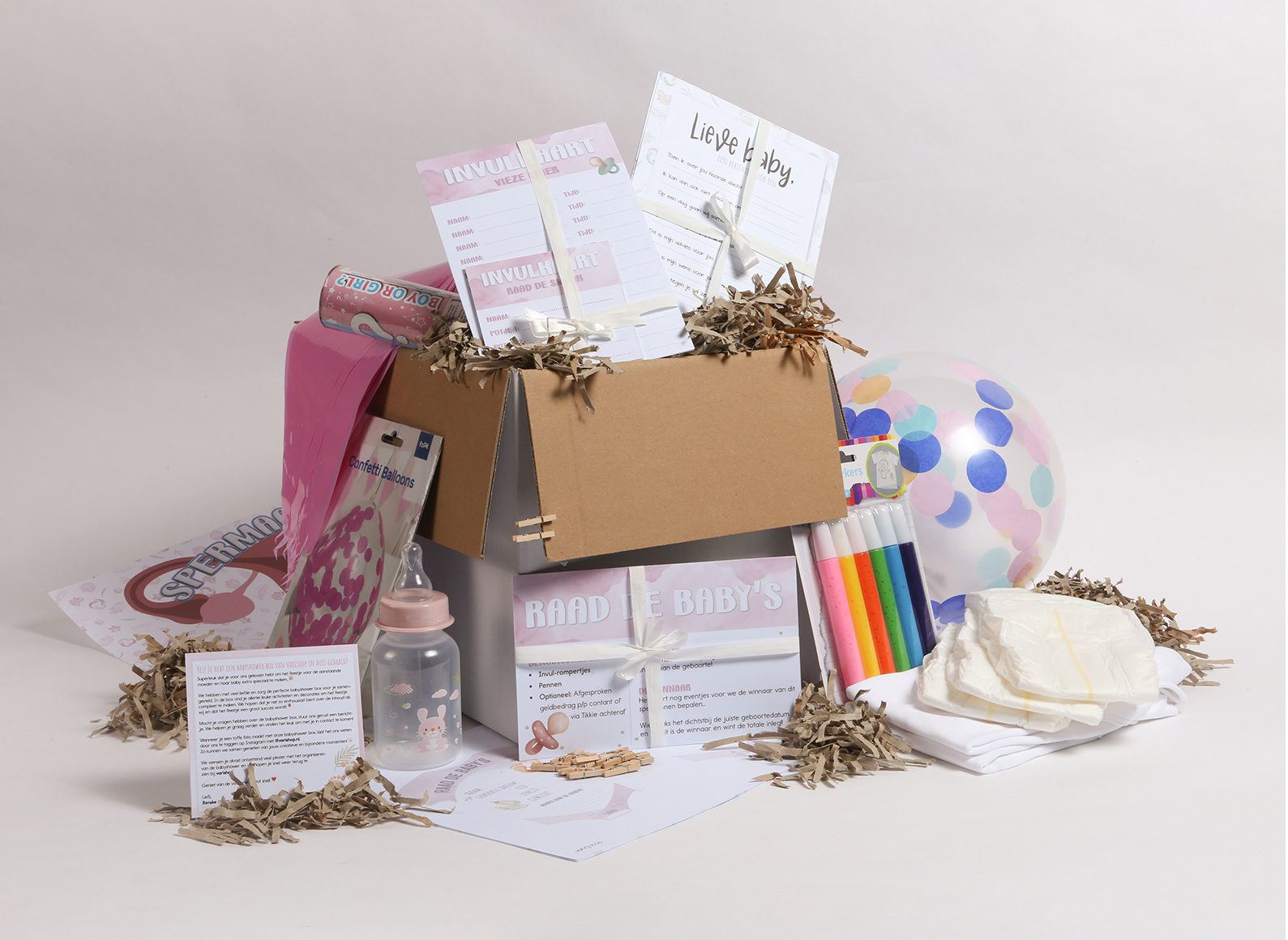 Premium Babyshower Box It's a Girl met 8 activiteiten en decoraties